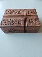 Houten kistje met houtsnijwerk, Ophalen of Verzenden