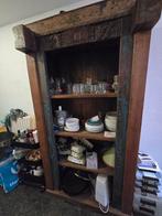 Zware robuuste houten koloniale kast, Huis en Inrichting, Kasten | Buffetkasten, Ophalen, Met plank(en), Gebruikt, 100 tot 150 cm