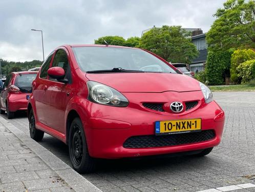 Toyota Aygo 1.0 12V Vvt-i 5DRS 2009 Rood, Auto's, Toyota, Particulier, Aygo, Airbags, Centrale vergrendeling, Benzine, Euro 5