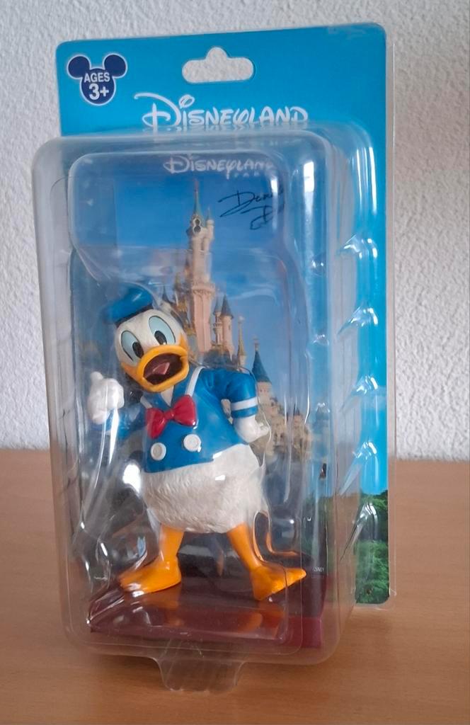 Donald Duck Disneyland Paris - Nieuw in Verpakking, Verzamelen, Poppetjes en Figuurtjes, Nieuw, Ophalen of Verzenden