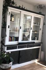 Grote degelijke buffetkast met vitrine (opknapper), Huis en Inrichting, Kasten | Buffetkasten, Ophalen, Gebruikt, 200 cm of meer