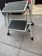 Huishoudtrapje weinig gebruikt, Ophalen, Zo goed als nieuw, Minder dan 2 meter