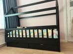 Bedhuisje 90x200 met lades, lattenbodem en matras, Kinderen en Baby's, Kinderkamer | Bedden, 85 tot 100 cm, Gebruikt, Ophalen of Verzenden