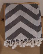 HK Living geweven pompon plaid., Ophalen of Verzenden, Zo goed als nieuw