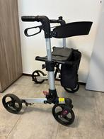Te koop netjes Rollator met goed remmen en wielen en tasjes, Ophalen, Zo goed als nieuw