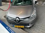 Renault Clio Energy TCe 90pk S&S 2015 Grijs, Auto's, Voorwielaandrijving, 898 cc, Stof, 565 kg
