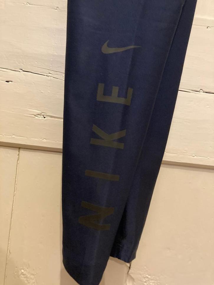 NIKE dry-fit fitnes/running pants L, Kleding | Dames, Sportkleding, Nieuw, Hardlopen of Fietsen, Maat 38/40 (M), Blauw, Ophalen of Verzenden