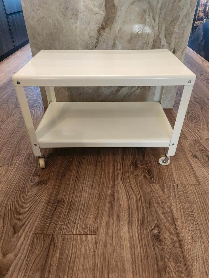 Ikea PS2012 verrijdbaar witte side table, Huis en Inrichting, Tafels | Sidetables, Gebruikt, 25 tot 50 cm, 50 tot 100 cm, Rechthoekig