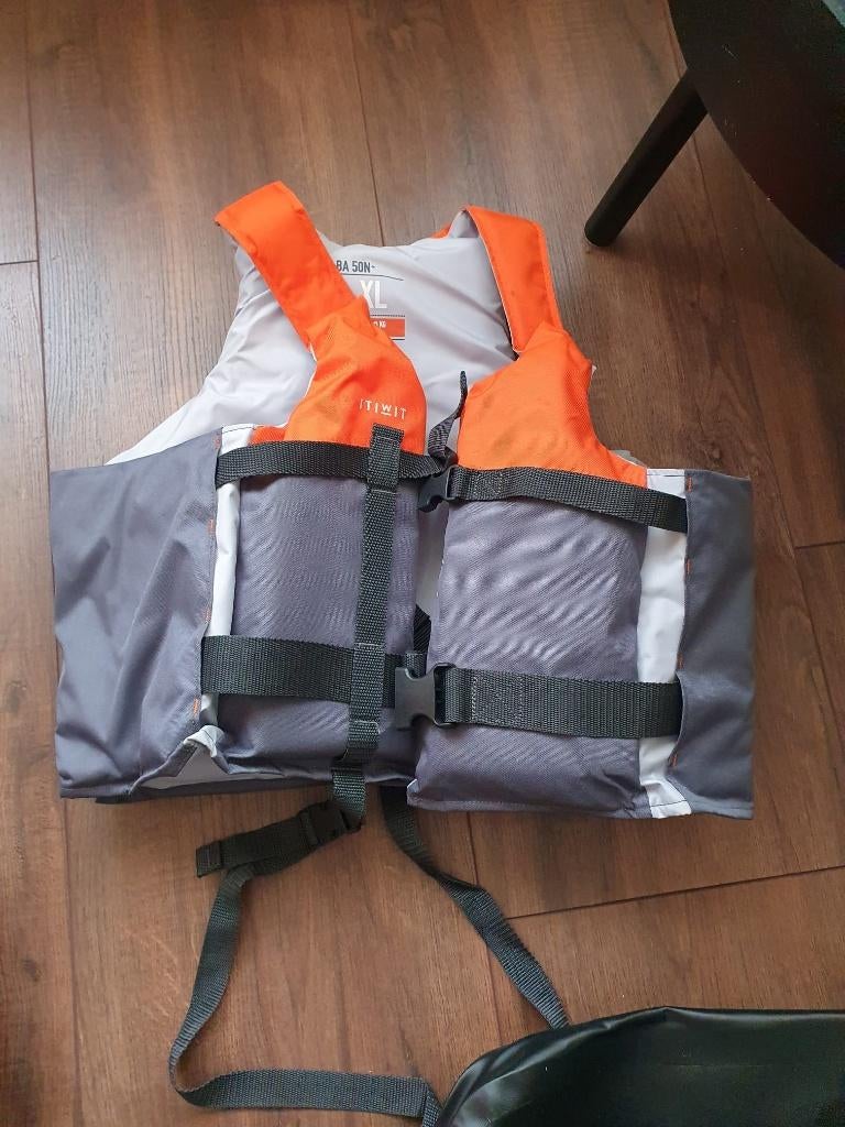 Itiwit reddingsvest, Itiwit, Ophalen of Verzenden, Zo goed als nieuw, Dame of Heer