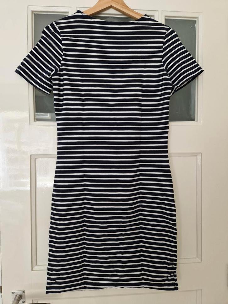 H&M Mama Gestreept zwangerschapsjurkje Maat M, Kleding | Dames, Positiekleding, Zo goed als nieuw, Jurk, Maat 38/40 (M), Blauw