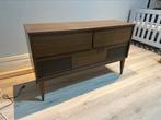 Dressoir met ingebouwde radio en platenspeler *opknappertje*, Ophalen, Gebruikt, 25 tot 50 cm, Met klep(pen)
