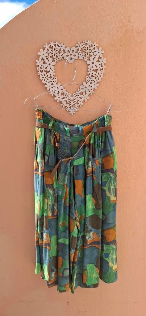 Vintage broekrok met riempje - maat 40 - groen - 90's, Kleding | Dames, Rokken, Gedragen, Maat 38/40 (M), Groen, Onder de knie