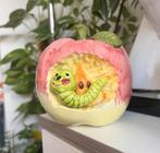 VINTAGE Prachtige Japanse bloempot plantenpot appel met worm, Tuin en Terras, Steen, Minder dan 30 cm, Rond, Ophalen of Verzenden