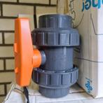 Kogel kranen  50 mm en 63 mm, Tuin en Terras, Zwembad-toebehoren, Ophalen of Verzenden, Zo goed als nieuw