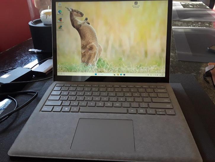 Desktop-HCVK1EO surface laptop, Computers en Software, Windows Laptops, Zo goed als nieuw, 13 inch, SSD, 2 tot 3 Ghz, 8 GB, Met touchscreen