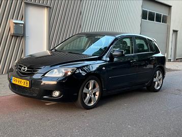 Mazda 3 2.0 Sport Touring 2005 Zwart beschikbaar voor biedingen