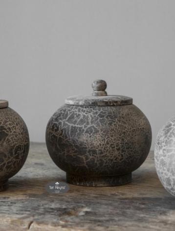 Houten pot met deksel hout bol potje stoer sober landelijk beschikbaar voor biedingen