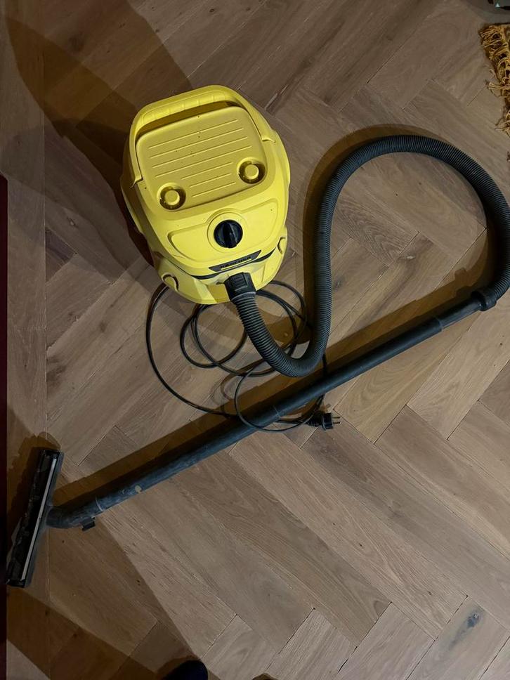Kärcher Stofzuiger WD 2 Plus - Gebruikt, Witgoed en Apparatuur, Stofzuigers, Gebruikt, Stofzuiger, Reservoir, Ophalen of Verzenden