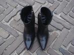 GRATIS VERZENDEN ZWARTE COOLE SENDRA COWBOYLAARZEN 39, Hoge laarzen, Verzenden, Zwart, Zo goed als nieuw