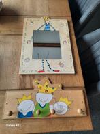 JANBIBEJAN SPIEGEL EN KAPSTOK ZGAN  SAMEN 12.50, Ophalen of Verzenden, Zo goed als nieuw, Kapstokje