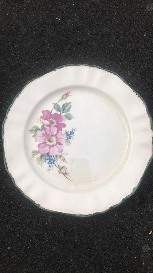 Italiaans bordje met wilde rozen en vergeet-mij-nietjes 🌸, Antiek en Kunst, Antiek | Servies los, Ophalen of Verzenden