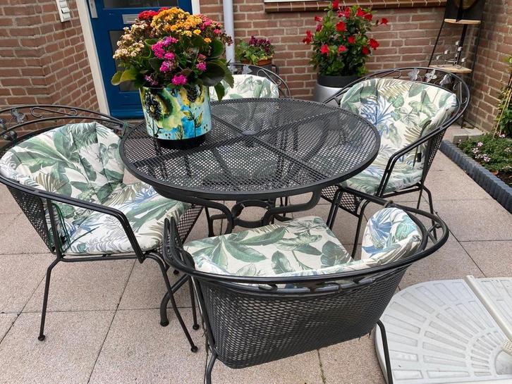Metalen Tuinstel - Stevig en Stijlvol, Tuin en Terras, Tuinsets en Loungesets, Gebruikt, Tuinset, Overige materialen, 4 zitplaatsen