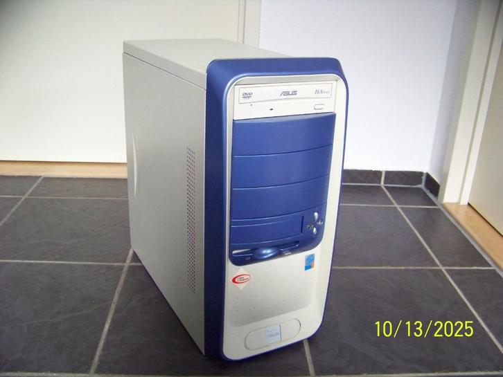 Vintage / retro PC windows 98, Computers en Software, Vintage Computers, Ophalen of Verzenden