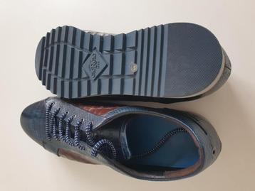 Herenschoenen 3 paar beschikbaar voor biedingen