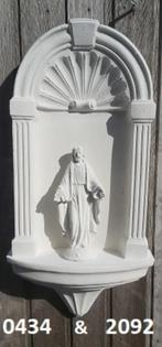 Jezus in kapel, Tuin en Terras, Tuinbeelden, Ophalen, Nieuw, Beton, Mensenbeeld