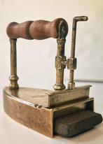 Vroeg 19e eeuws koperen strijkijzer met binnenijzer, Antiek en Kunst, Antiek | Koper en Brons, Ophalen of Verzenden, Koper