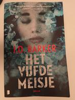 J.D. Barker - Het vijfde meisje, Ophalen of Verzenden, Zo goed als nieuw, J.D. Barker