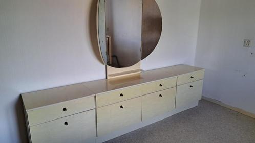 vintage kaptafel met ronde spiegel en twee nachtkastjes, Huis en Inrichting, Slaapkamer | Nachtkastjes, Gebruikt, 55 tot 70 cm