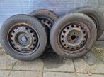 Dunlop winterbanden 185/65R15 Hyundai Kia, Auto-onderdelen, Banden en Velgen, Ophalen, Gebruikt, 15 inch, Banden en Velgen