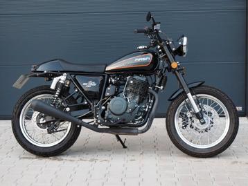 Zo goed als nieuwe mash six hundred 650 dirt track beschikbaar voor biedingen