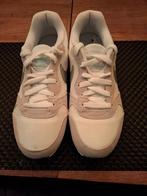 Nike MD Runner mt 40 zgan, Nike, Ophalen of Verzenden, Zo goed als nieuw, Wit