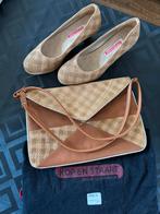 Kop en staart Pumps maat 39 met bijpassende tas, Kleding | Dames, Ophalen, Zo goed als nieuw, Beige