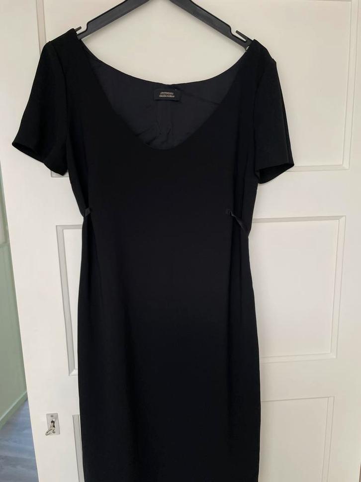 J. Taminiau/ C. Strater black dress L, Kleding | Dames, Jurken, Zo goed als nieuw, Maat 38/40 (M), Zwart, Knielengte, Ophalen of Verzenden