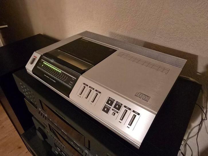 Vintage Philips CD 101 mooi en volledig gerecapped, Audio, Tv en Foto, Cd-spelers, Refurbished, Philips, Ophalen of Verzenden