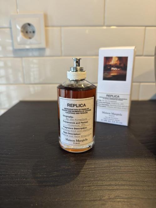 Maison Margiela By The Fireplace 100ml NIEUW, Sieraden, Tassen en Uiterlijk, Uiterlijk | Parfum, Nieuw, Ophalen of Verzenden