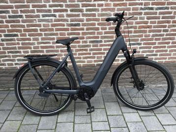 Cube kathmandu comfort demo model beschikbaar voor biedingen