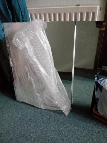 Gratis spiegels 50x80 en 60x80  beschikbaar voor biedingen