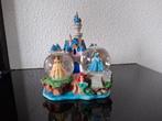 Disney snowglobe prinsessen, Verzamelen, Disney, Ophalen, Assepoester of Belle, Zo goed als nieuw, Beeldje of Figuurtje