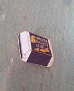 1 leuke pin te koop van een doosje met kip nuggets, Ophalen of Verzenden, Nieuw, Overige onderwerpen, Speldje of Pin
