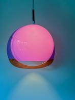 Paarse hanglamp - space age, Hout, Gebruikt, Ophalen of Verzenden, Space age