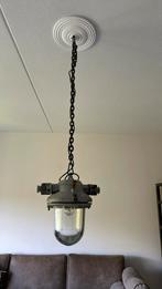 Oude fabriekslamp, Ophalen, Zo goed als nieuw