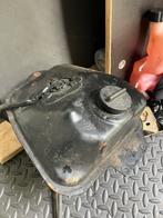 Honda vision SA50 benzinetank, Fietsen en Brommers, Ophalen of Verzenden, Tank, Honda
