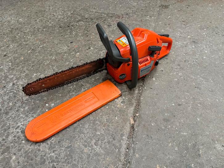 Husqvarna 345 Kettingzaag zeer netjes, Doe-het-zelf en Verbouw, Gereedschap | Zaagmachines, Gebruikt, Kettingzaag, 600 tot 1200 watt