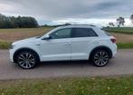Zeer mooie Volkswagen T-Roc 1.5 TSI 150pk 7-DSG 2022 87 DKM, Auto's, 1498 cc, 4 cilinders, Leder en Stof, Wit