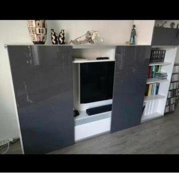 Ikea besta met schuifdeuren 150’euro! MOET WEG! beschikbaar voor biedingen