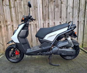 Yamaha bws beschikbaar voor biedingen